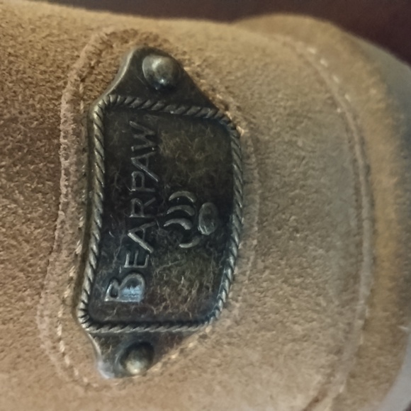 BearPaw Boots Sz 9 - Picture 9 of 9